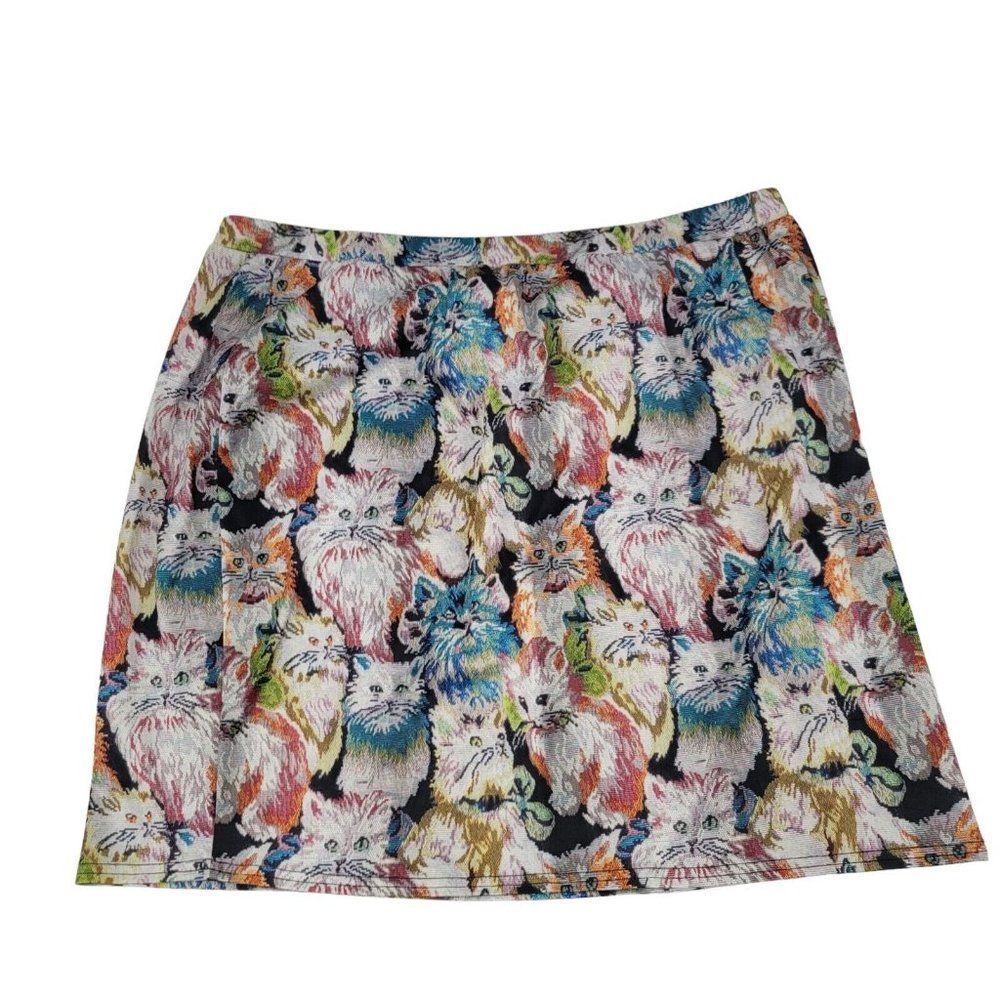 Skirts on, cat ladies! Cat Print Shimmer Silver Mini Skirt, fits like 3x (SHEIN)